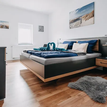 Appartement Kleeoase - Modernes - Infrarotsauna - Terrasse - Garten - Kostenlosem Parkplatz *