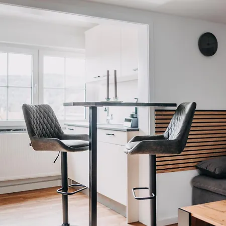 Appartement Kleeoase - Modernes - Infrarotsauna - Terrasse - Garten - Kostenlosem Parkplatz *