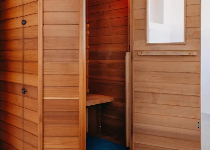 Kleeoase - Modernes - Infrarotsauna - Terrasse - Garten - Kostenlosem Parkplatz Apartman *